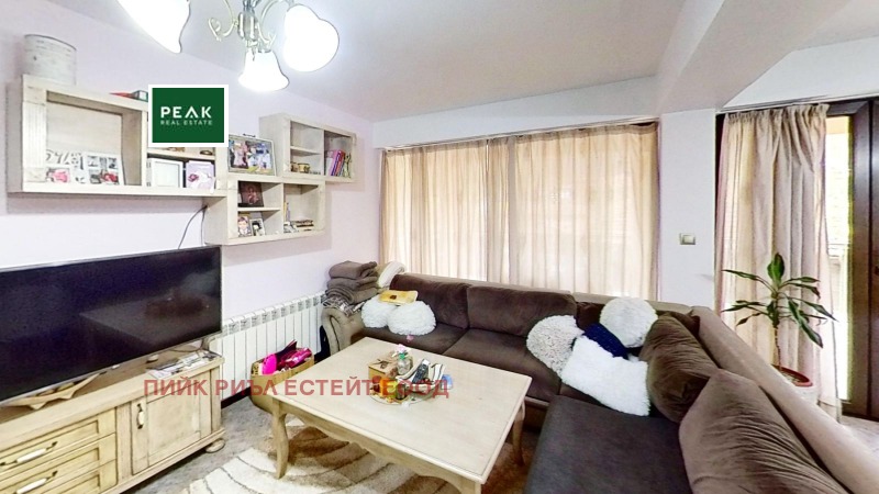 Продава КЪЩА, гр. Габрово, област Габрово, снимка 2 - Къщи - 53438136