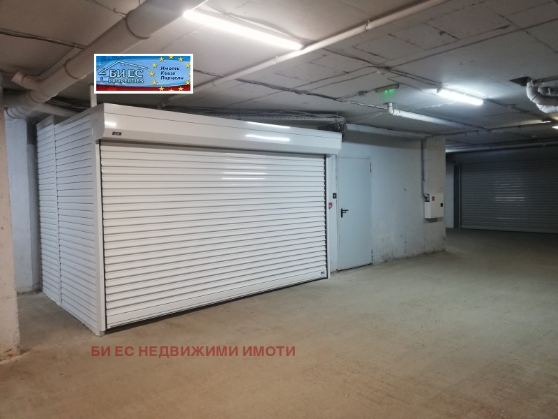 Продава  Гараж град София , Студентски град , 18 кв.м | 91237195