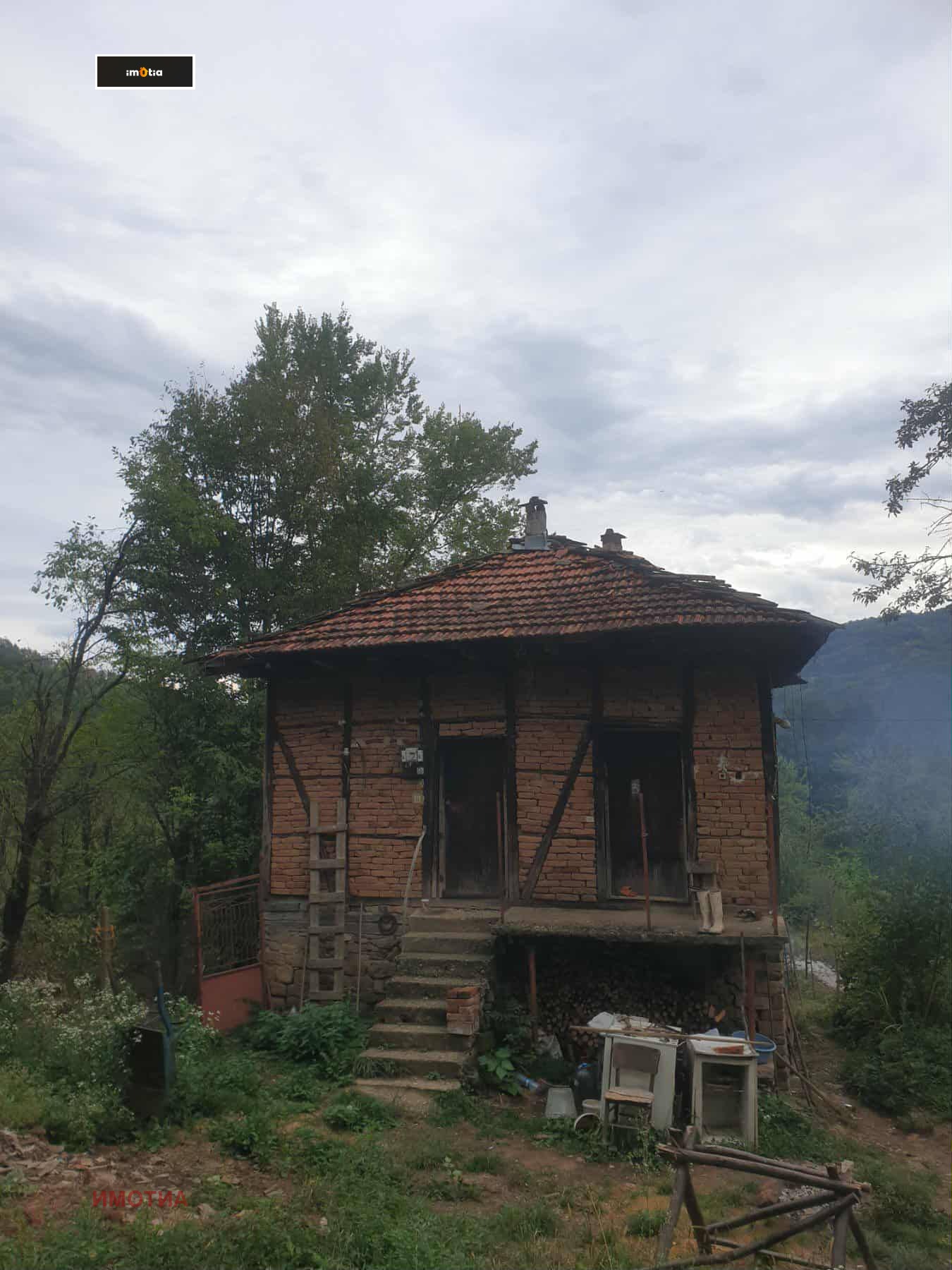 Продава КЪЩА, гр. Троян, област Ловеч, снимка 3 - Къщи - 53861917