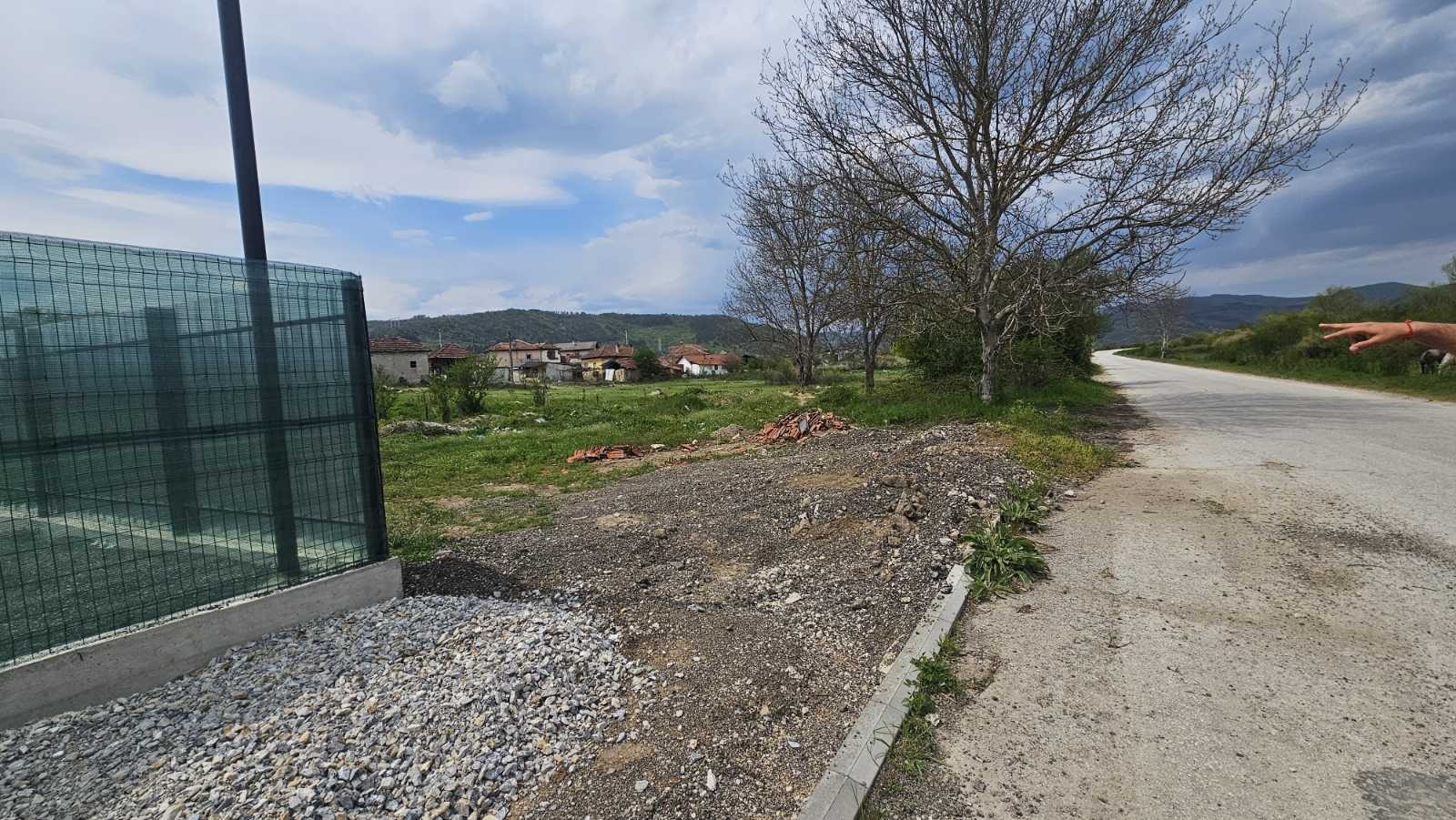 Продава ПАРЦЕЛ, с. Скравена, област София област, снимка 2 - Парцели - 54261444