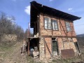 Продава КЪЩА, област Ловеч, гр. Троян • 13000 € / 25425.79 лв. • 27603287 2