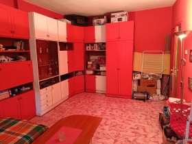 1 chambre Operata, Stara Zagora 6
