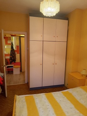 1 chambre Operata, Stara Zagora 10