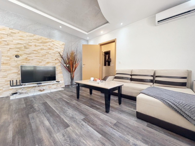 In vendita  1 camera da letto Plovdiv , Iugen , 64 mq | 29888310