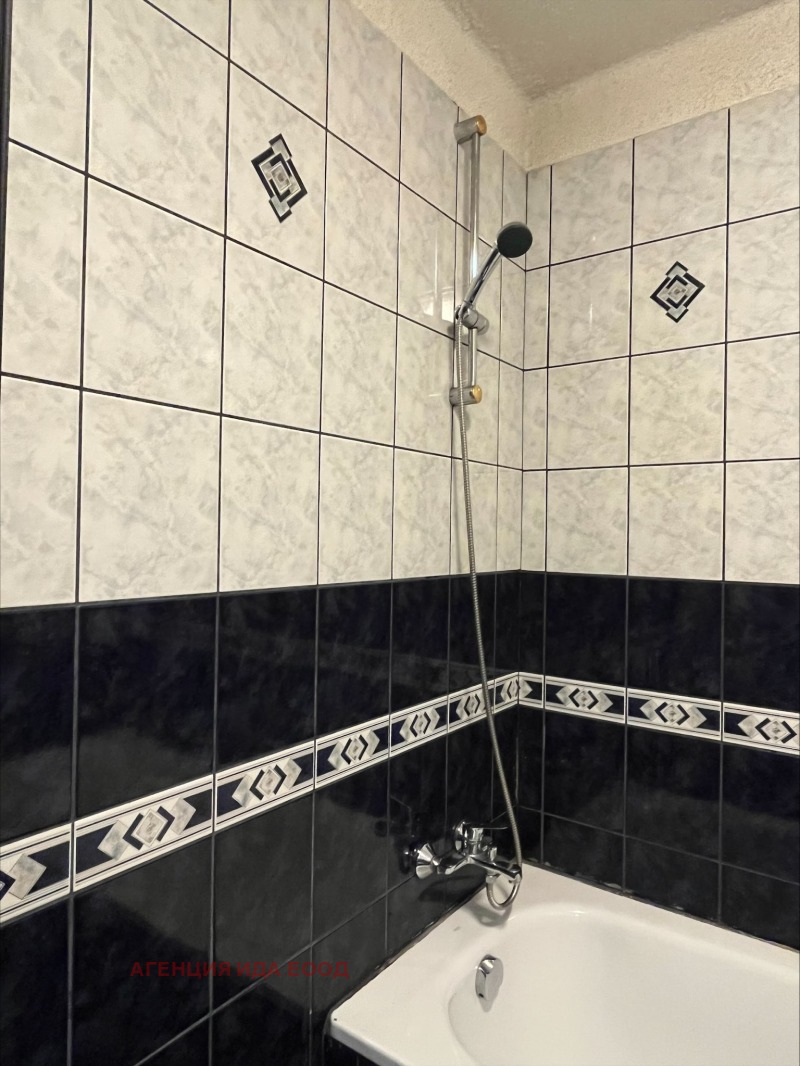 À vendre  2 chambres Sofia , Zona B-19 , 100 m² | 49850379 - image [10]