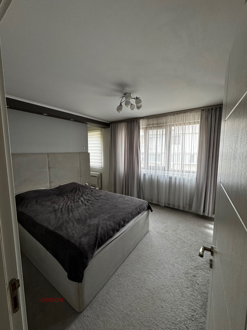 Продава 3-СТАЕН, гр. Бургас, Изгрев, снимка 7 - Апартаменти - 52083638