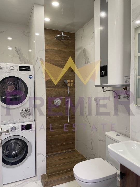 Продава 4-СТАЕН, гр. Варна, Бриз, снимка 11 - Апартаменти - 52871468