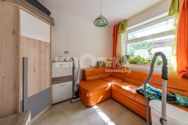 En venta  Piso de la casa Varna , Levski 1 , 156 metros cuadrados | 76970504 - imagen [15]
