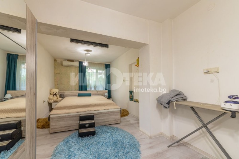 En venta  Piso de la casa Varna , Levski 1 , 156 metros cuadrados | 76970504 - imagen [6]