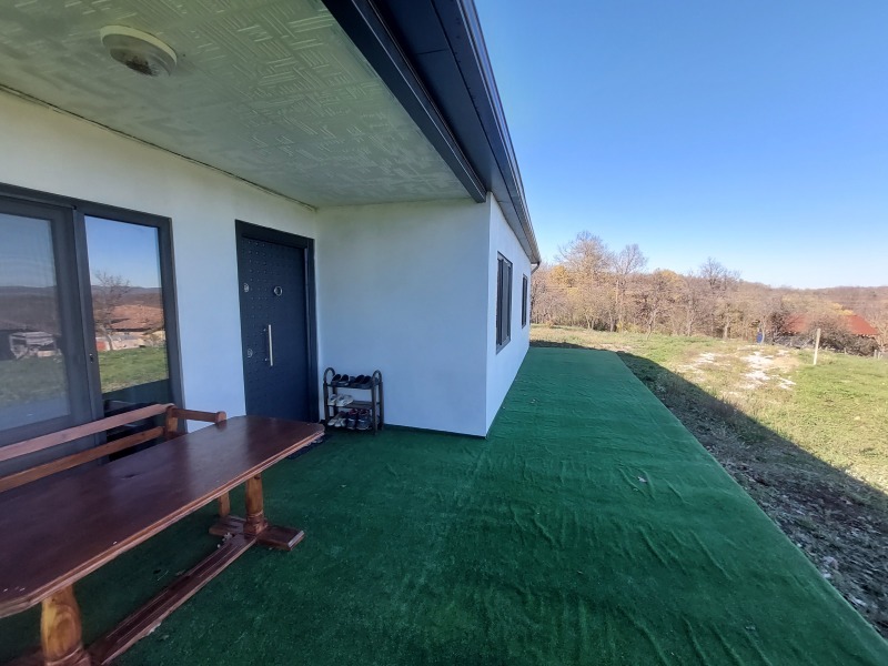 Продава КЪЩА, с. Лазарци, област Велико Търново, снимка 7 - Къщи - 52603001