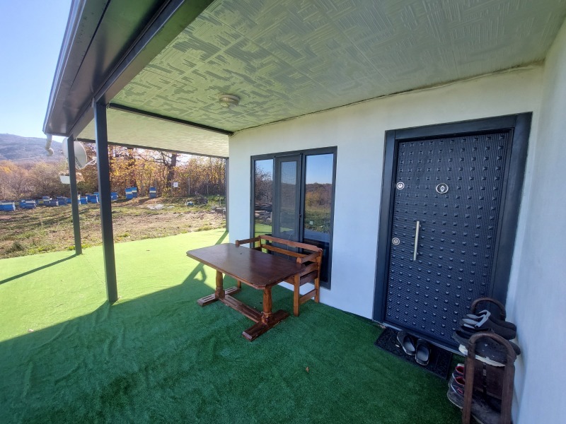 Продава КЪЩА, с. Лазарци, област Велико Търново, снимка 4 - Къщи - 52603001