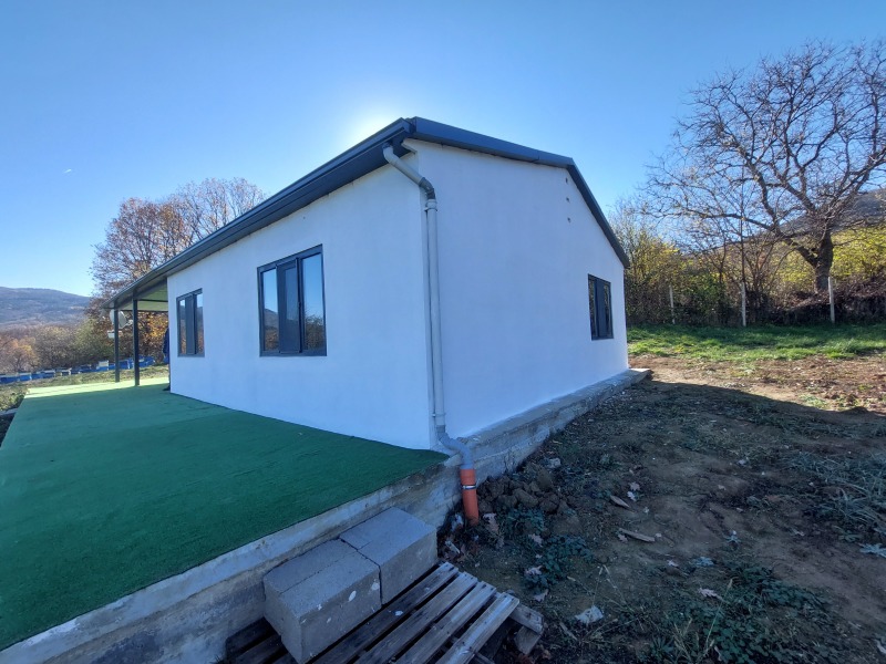 Продава КЪЩА, с. Лазарци, област Велико Търново, снимка 3 - Къщи - 52603001