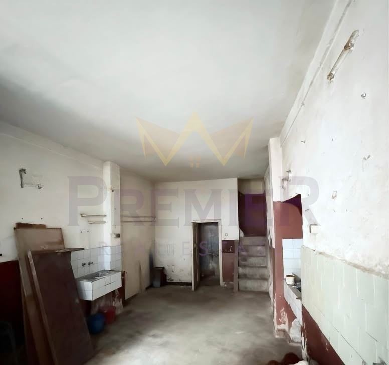 Продава КЪЩА, гр. Пловдив, Център, снимка 2 - Къщи - 55185325