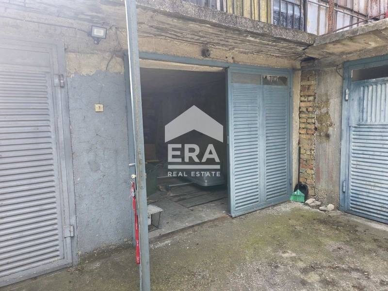 Продава ГАРАЖ, ПАРКОМЯСТО, гр. Аксаково, област Варна
