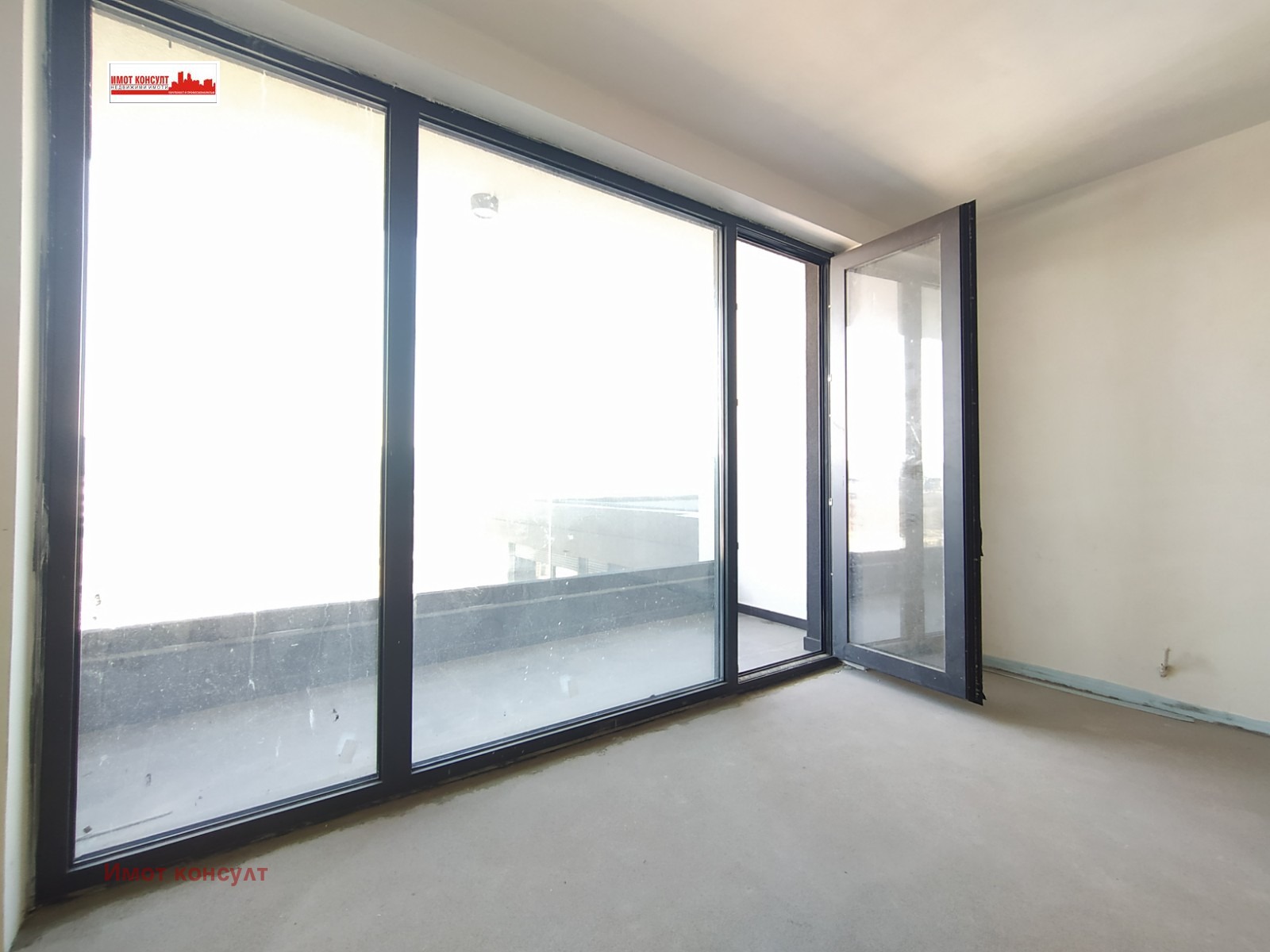 Продава 3-СТАЕН, гр. Пловдив, Христо Смирненски, снимка 2 - Апартаменти - 40158161