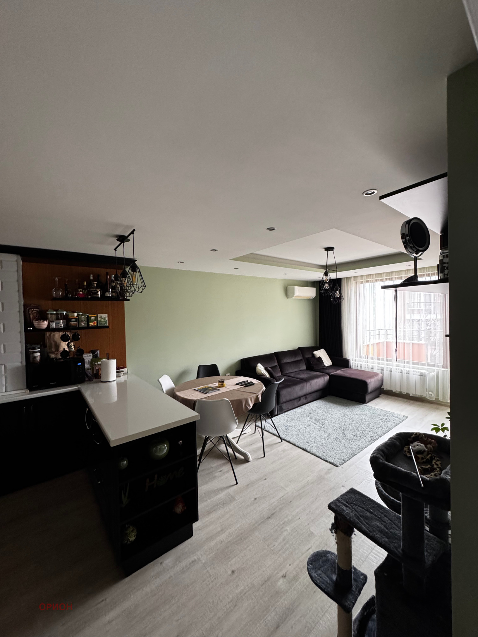 Продава 3-СТАЕН, гр. Бургас, Изгрев, снимка 3 - Апартаменти - 53610550