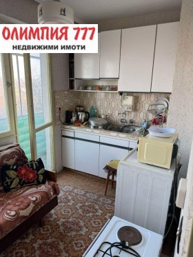 1 quarto Storgoziia, Pleven 2