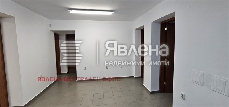 Продава 3-СТАЕН, гр. София, Оборище