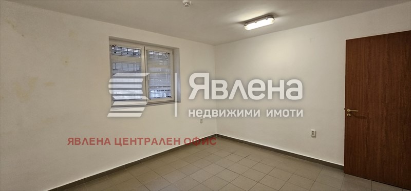 Продава 3-СТАЕН, гр. София, Оборище, снимка 3 - Апартаменти - 53687376