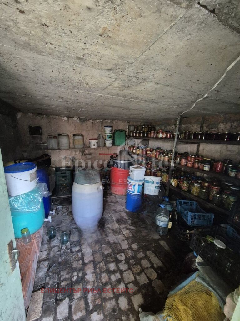 Продава КЪЩА, гр. Перник, Калкас, снимка 10 - Къщи - 54432600