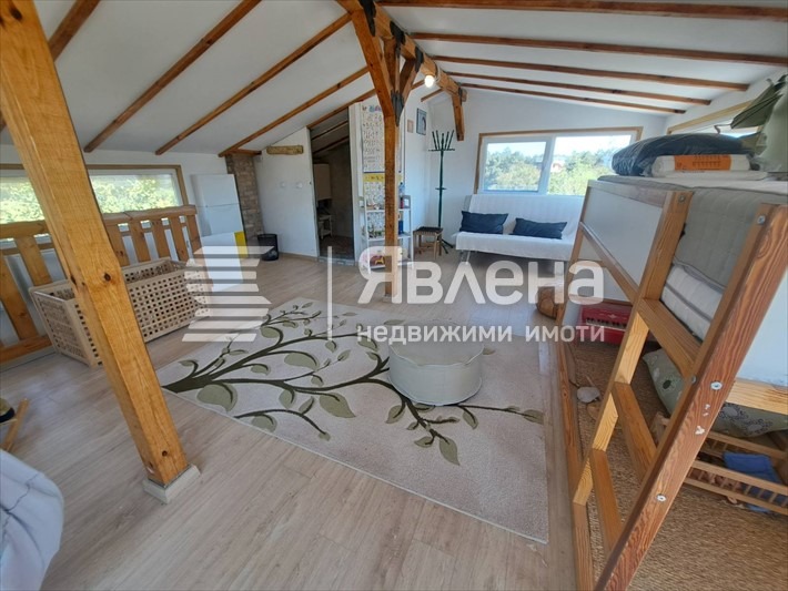 Продава КЪЩА, гр. Варна, м-т Добрева чешма, снимка 2 - Къщи - 56110004