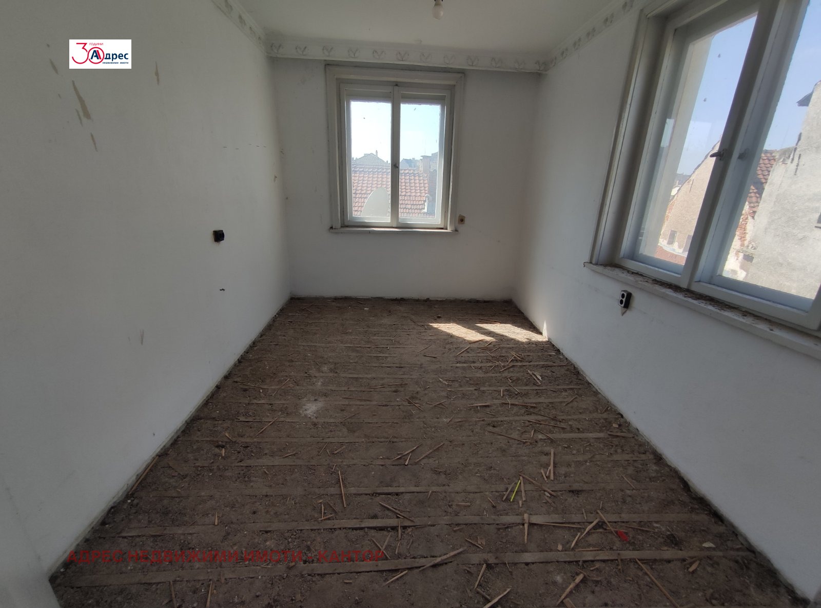 Продава 3-СТАЕН, гр. Пазарджик, Идеален център, снимка 2 - Апартаменти - 54036743
