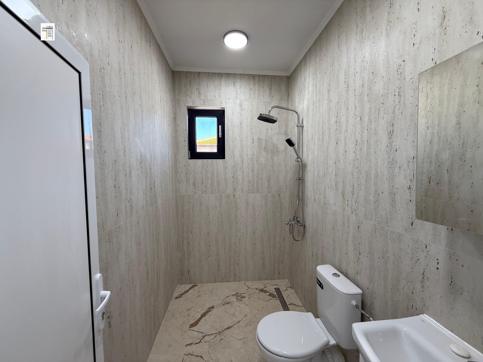 Продава КЪЩА, с. Соколово, област Добрич, снимка 8 - Къщи - 54151288