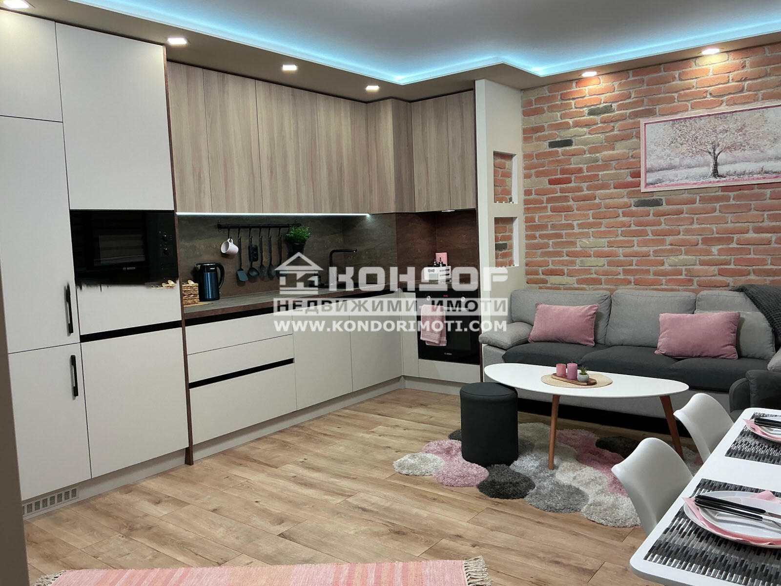 Продава 2-СТАЕН, гр. Пловдив, Център, снимка 2 - Апартаменти - 56355874