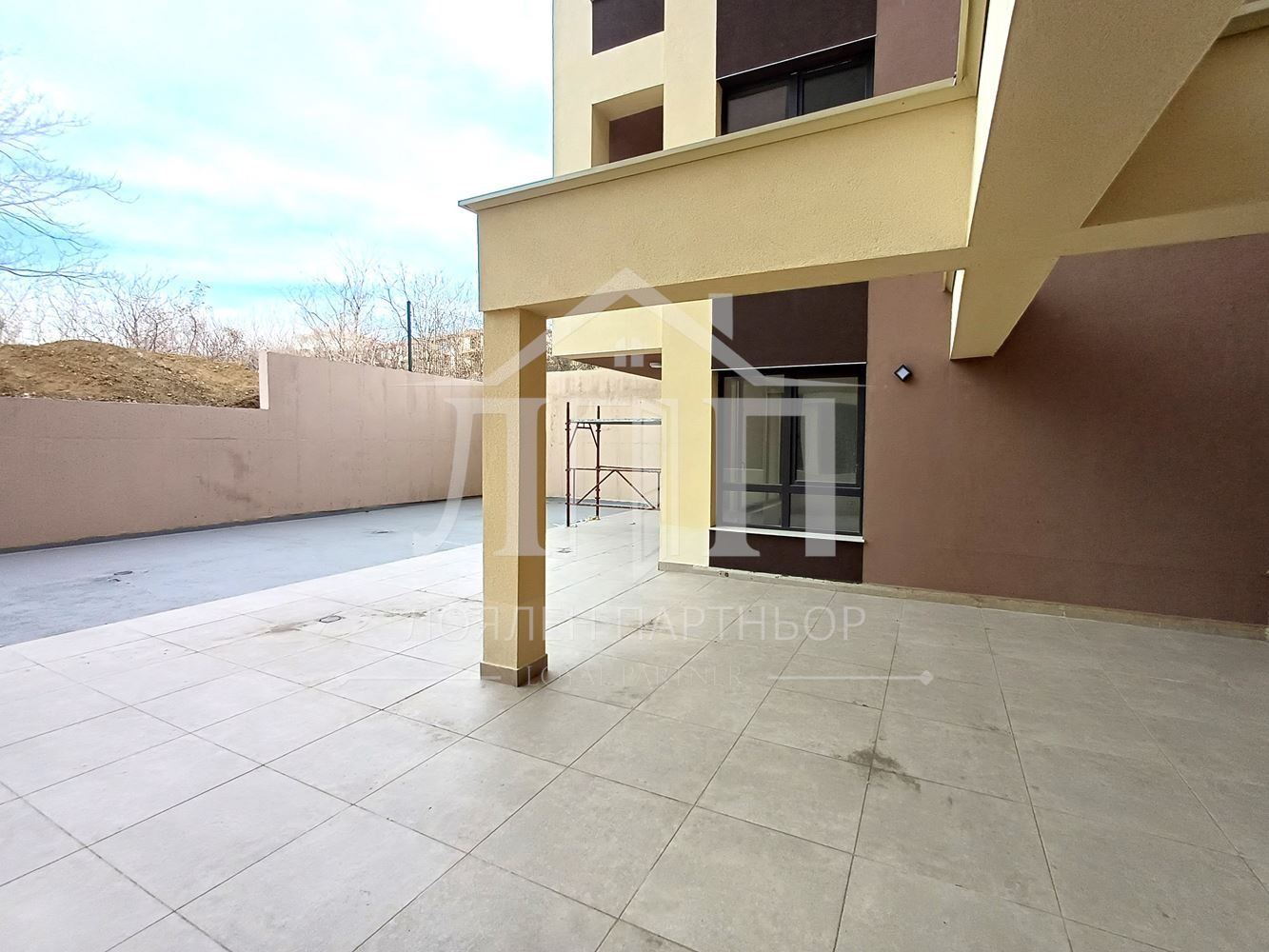 Продава 3-СТАЕН, гр. Стара Загора, Железник - център, снимка 2 - Апартаменти - 54060397