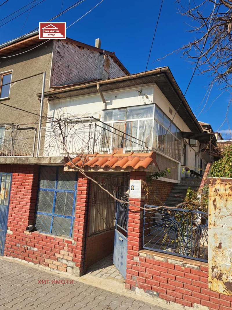 Продава КЪЩА в област Враца, гр. Мездра - 144 кв.м / 120 000 € » 234 699.60 лв., ХИТ ИМОТИ