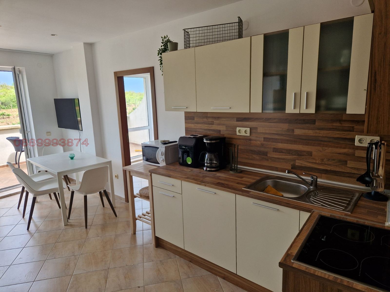 Продава 3-СТАЕН, гр. Бяла, област Варна, снимка 4 - Апартаменти - 55059714