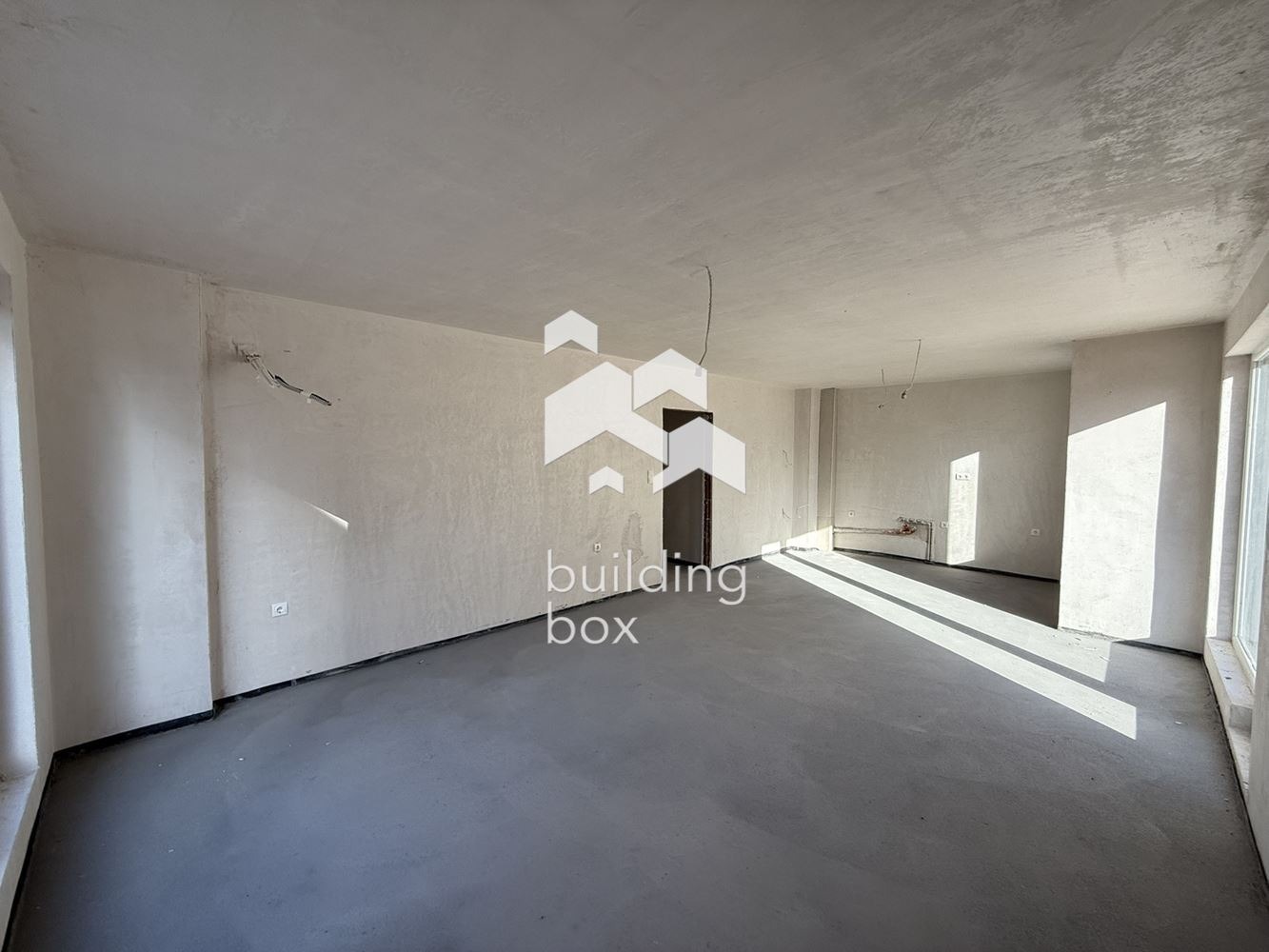 Продава 3-СТАЕН, гр. Пловдив, Остромила, снимка 2 - Апартаменти - 53858129