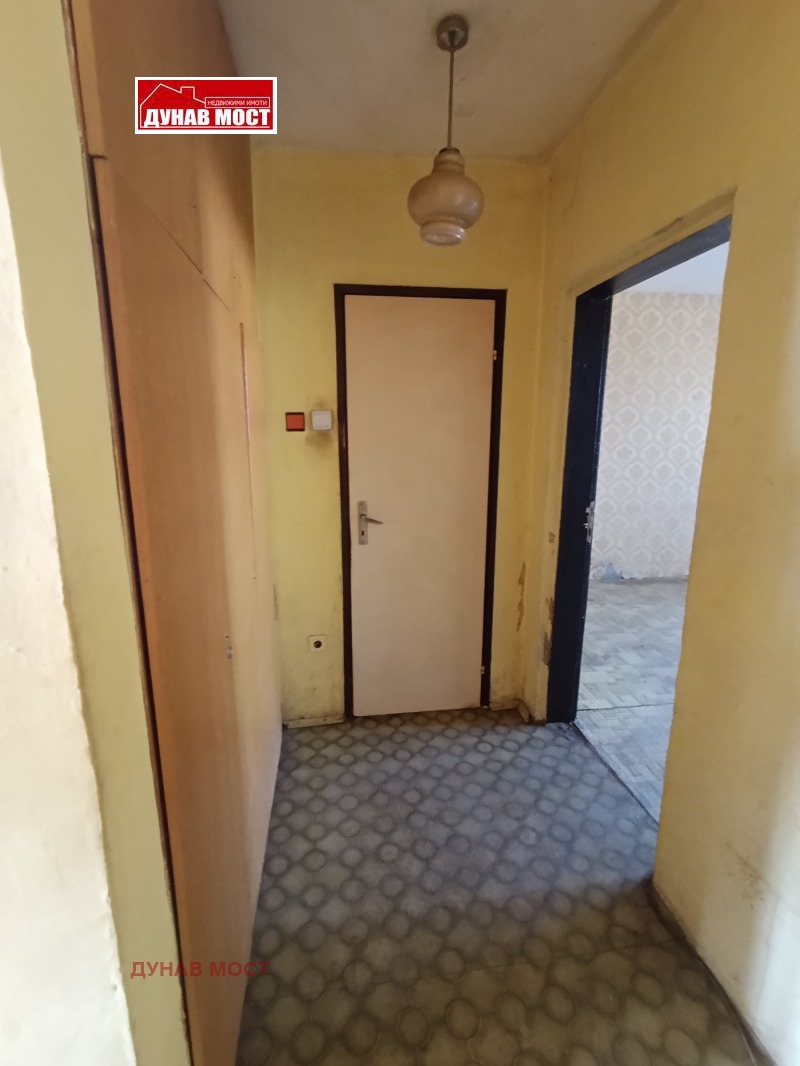Продава  2-стаен град Русе , Родина 1 , 65 кв.м | 44140256 - изображение [7]