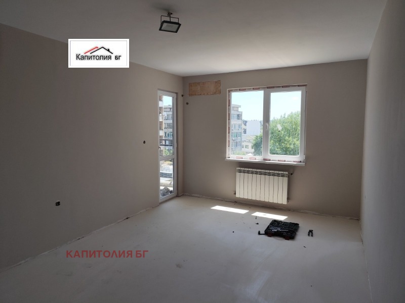 Продава  4-стаен град Кърджали , Център , 117 кв.м | 97608242 - изображение [2]