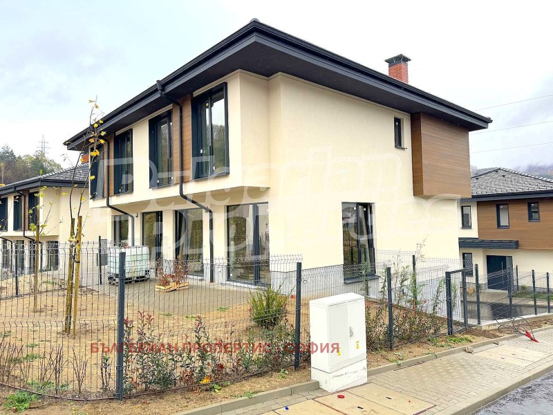 Til salgs  Hus Sofia , Vladaja , 229 kvm | 83068952 - bilde [4]