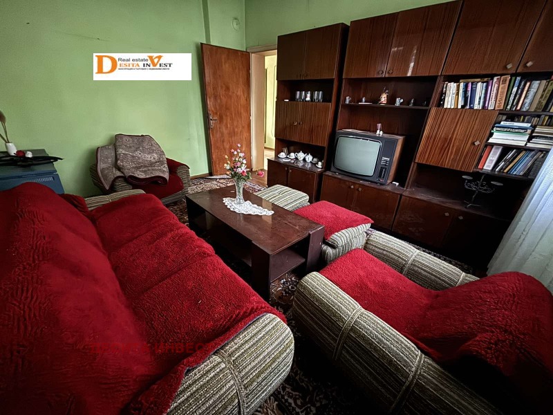 Продава КЪЩА, с. Бели Осъм, област Ловеч, снимка 9 - Къщи - 52578266