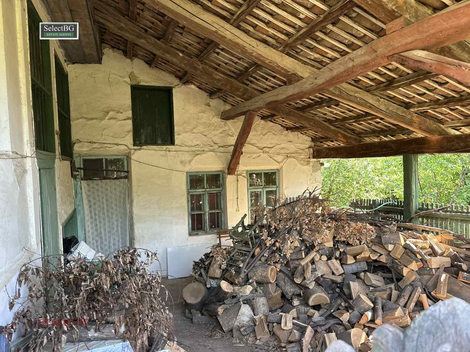 Продава КЪЩА, с. Пчелище, област Велико Търново, снимка 8 - Къщи - 54643521