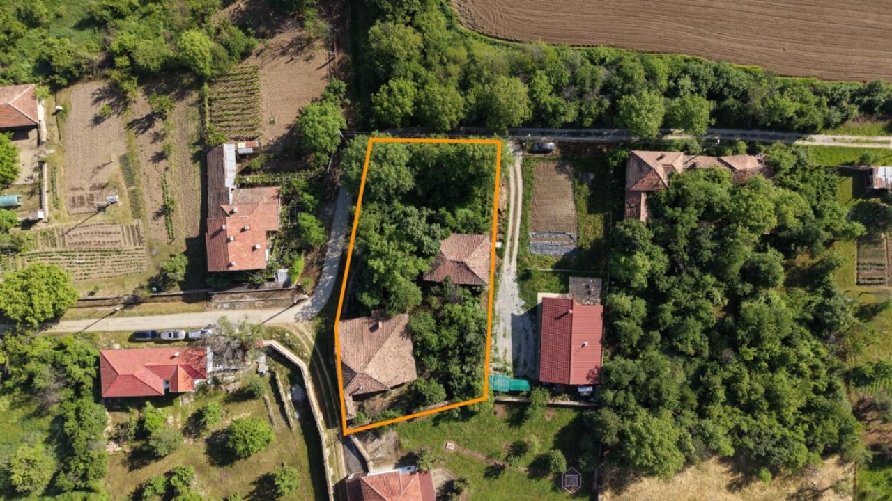 Продава КЪЩА, с. Пчелище, област Велико Търново, снимка 17 - Къщи - 54643521