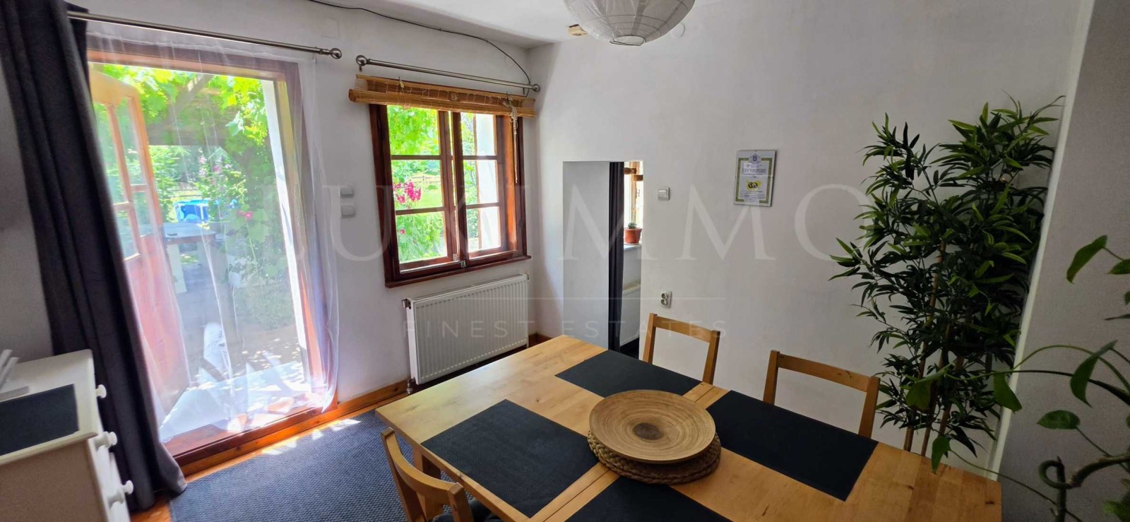 Продава КЪЩА, с. Сломер, област Велико Търново, снимка 11 - Къщи - 55185431