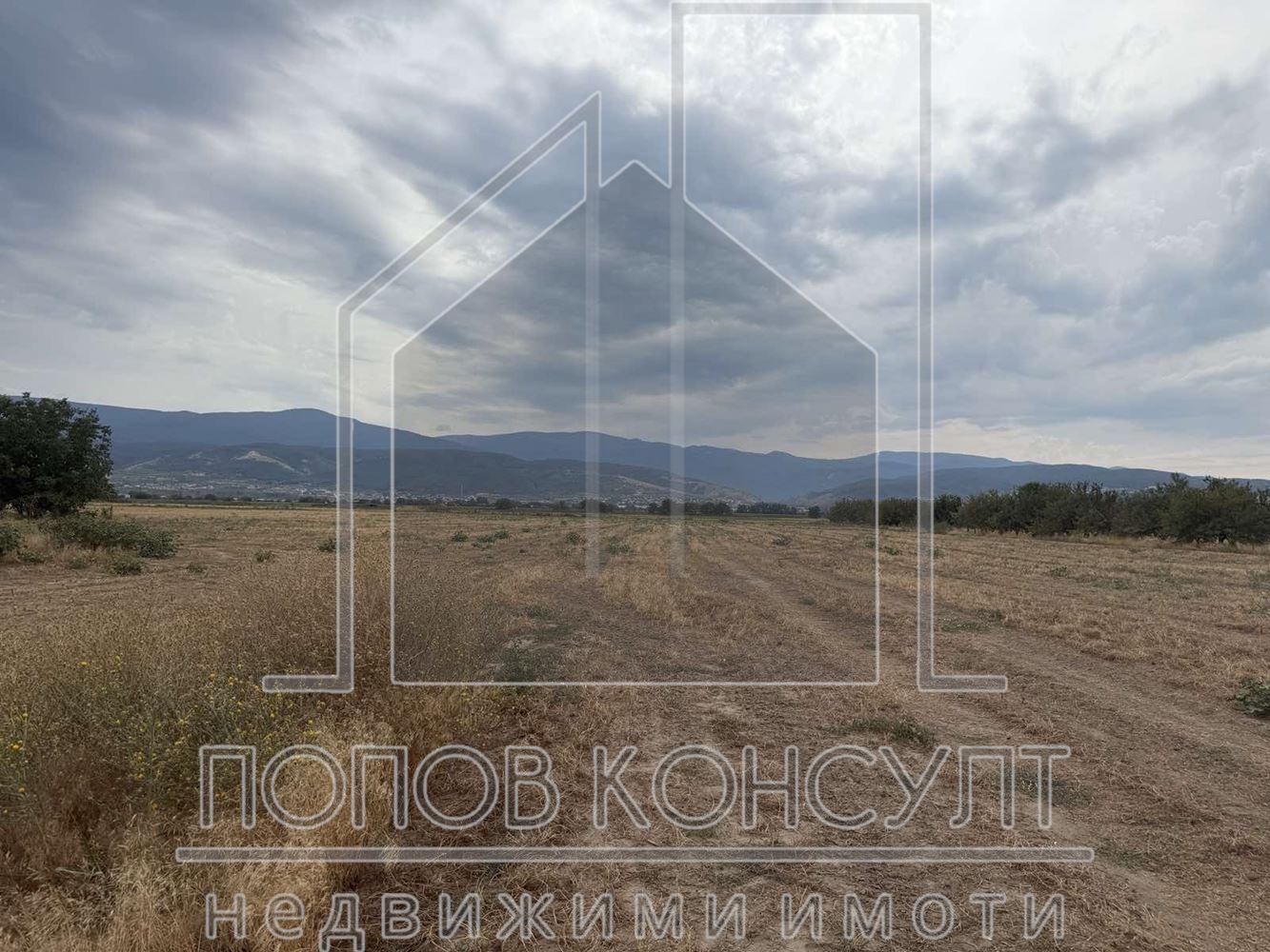 Продава ПАРЦЕЛ, гр. Пловдив, Индустриална зона - Юг, снимка 2 - Парцели - 55708222