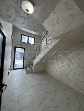 ������� 2-����� | Imot.bg � ����� ������ 12