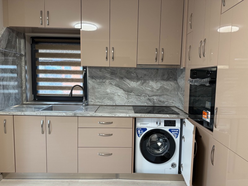 Продава 2-СТАЕН, гр. Търговище, Вароша, снимка 11 - Апартаменти - 48519564