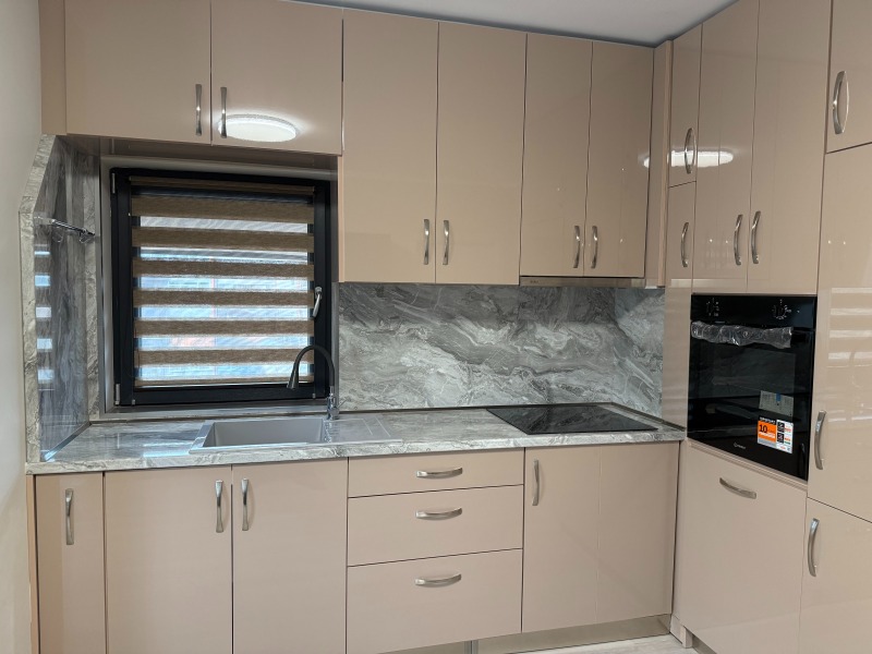 Продава 2-СТАЕН, гр. Търговище, Вароша, снимка 12 - Апартаменти - 48519564