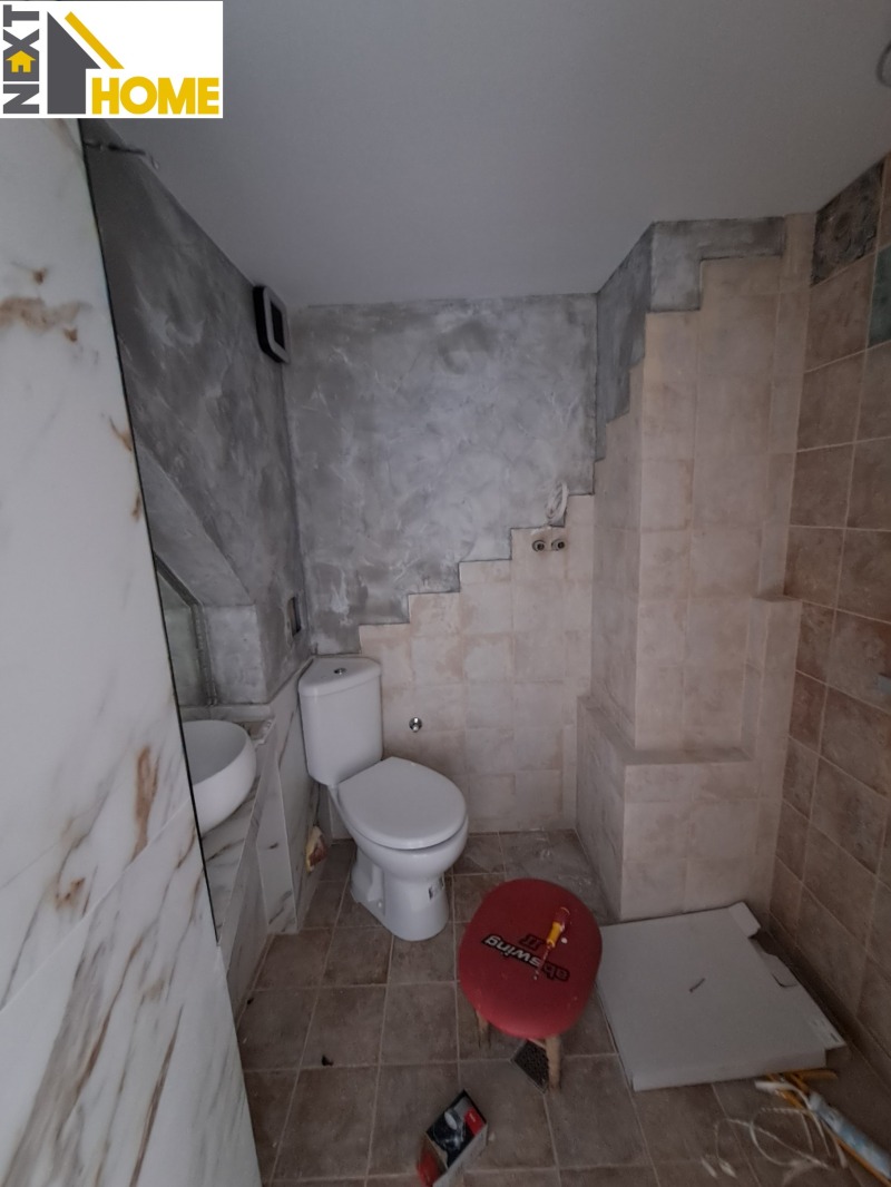 De vânzare  2 dormitoare Plovdiv , Țentâr , 130 mp | 31608999 - imagine [15]