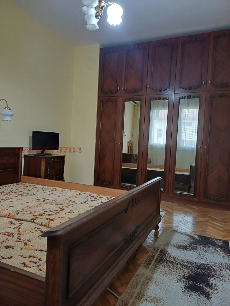 Продава 4-СТАЕН, гр. Търговище, Център, снимка 6 - Апартаменти - 52783646