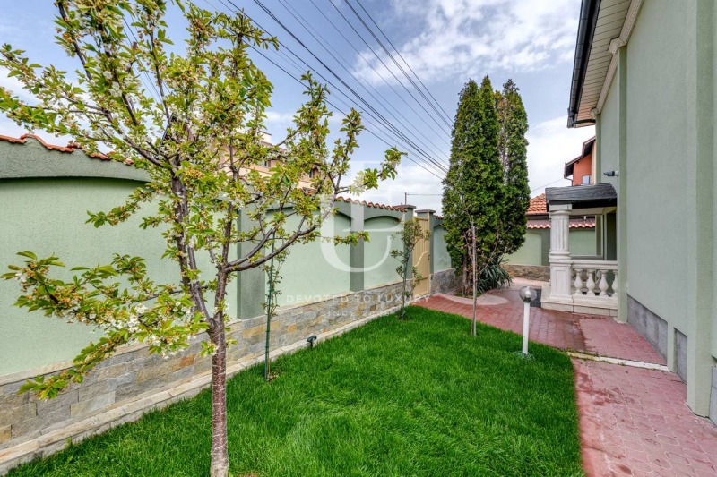 Til salgs  Hus region Sofia , Bosjurishte , 248 kvm | 38282149 - bilde [11]