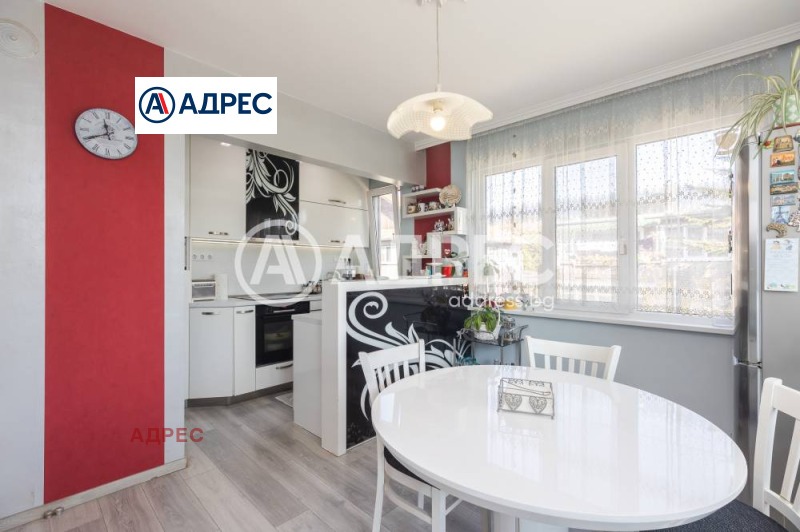 Продава КЪЩА, гр. Варна, Левски 1