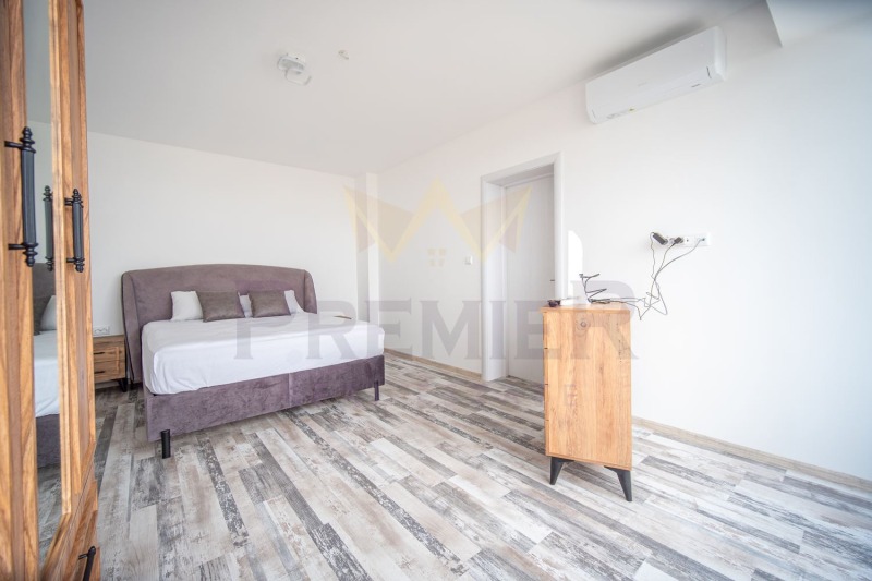 Продава КЪЩА, гр. Балчик, област Добрич, снимка 8 - Къщи - 53371782