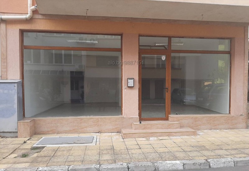 Продава  Магазин област Бургас , гр. Свети Влас , 140 кв.м | 97256688