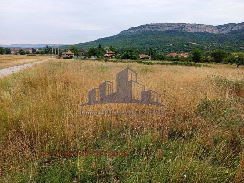 Eladó  Cselekmény régió Shumen , Madara , 1560 négyzetméter | 59626955